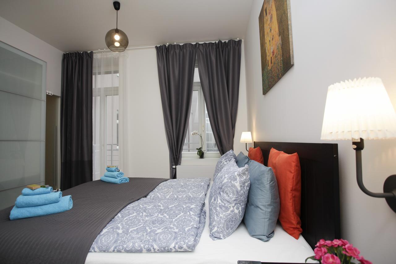 פראג Luxury Apartment Spalena מראה חיצוני תמונה